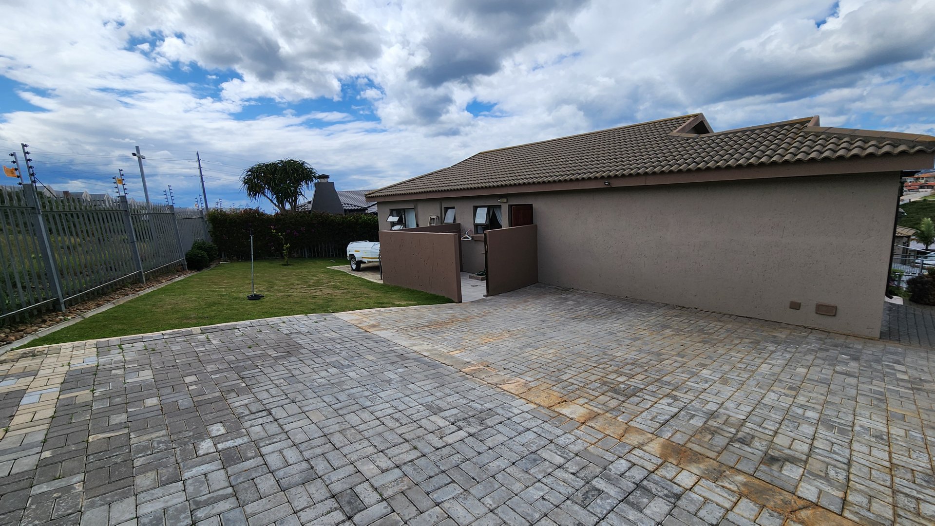 4 Bedroom Property for Sale in Seemeeu Park Western Cape